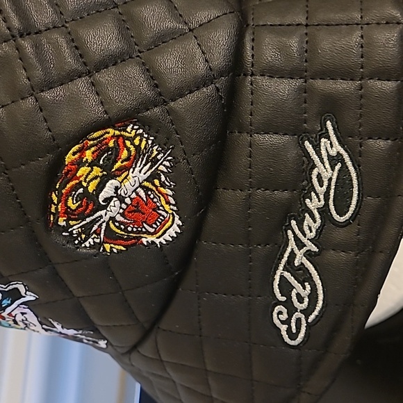 Ed Hardy Black Embroidered Bucket Hat - OSFM - Picture 5 of 11
